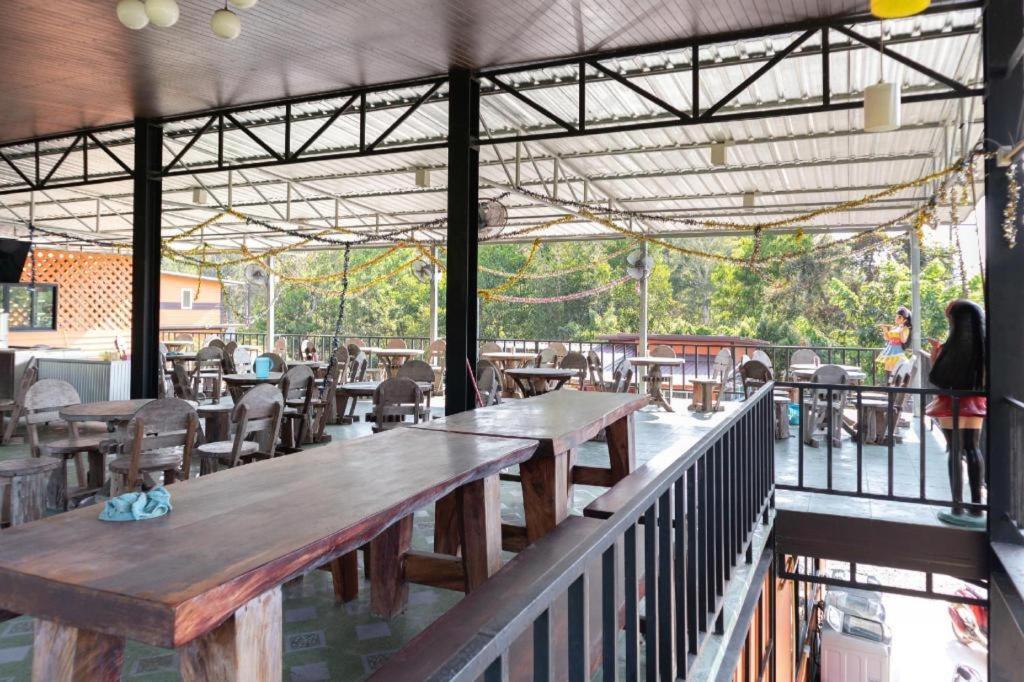 Oyo-755拉塔纳度假村 Ko Lanta 外观 照片