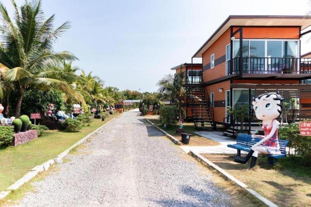 Oyo-755拉塔纳度假村 Ko Lanta 外观 照片